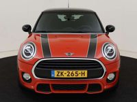 tweedehands Mini John Cooper Works 1.5 136 PK Cooper JCWPackage / Navigatie / Parkeersensoren V+A / Climate Control / Cruise Control / Lichtmetaal / Bluetooth