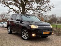 Occasion Mitsubishi Outlander P-HEV Instyle 121 PK (88 kW) 2013 Zwart SUV