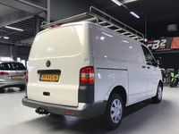 tweedehands VW Transporter 1.9 TDI 300 T800 I 1e Eigen I 112xxx Nap I Airco I Navi I Cruise Contr I Trekhaak I Imperial I Apk 10/2024.