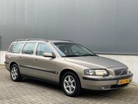 tweedehands Volvo V70 2.4 Comfort Line AIRCO CRUISE STOELVERW NAP APK