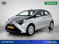 Occasion Toyota Aygo X-play 72 PK (52 kW) 2022 Grijs Hatchback