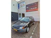 tweedehands Toyota Starlet 1.3 16V 3drs STUURBEKRACHTIGING/ELEKRAMEN