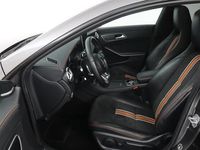 tweedehands Mercedes CLA200 OrangeArt Edition | Panoramadak | Stoelverwarming | Harm