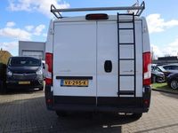 tweedehands Citroën Jumper 28 L1H1 HDI 110 met imperiaal trekhaak en navi