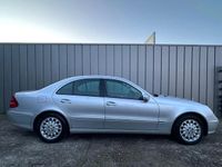 tweedehands Mercedes E200 K. Elegance AIRCO NAP ORIGINEEL NEDERLANDS NWE APK