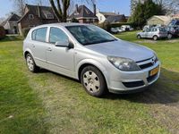 tweedehands Opel Astra 1.6 Enjoy 5 DEURS AIRCO MOTOR ROOKT NIEUWE BANDEN