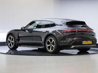 Occasion Porsche Taycan 22 kW (30 PK) 2022 Grijs SUV