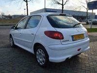 tweedehands Peugeot 206 1.4 Génération bj08 airco elec pak