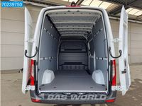 tweedehands Mercedes Sprinter 317 CDI Automaat L2H2 RWD MBUX Camera Airco Cruise 10m3 Airco Cruise control