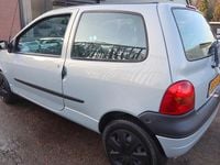 Occasion Renault Twingo Authentique 59 PK (43 kW) 2006 Grijs (metallic) Hatchback