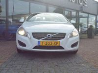 tweedehands Volvo S60 1.6 DRIVe Summum Airco|Cruise|Mooie wagen!