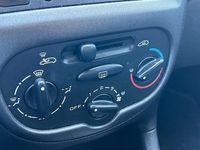 Occasion Peugeot 206 Forever 75 PK (55 kW) 2007 Blauw Hatchback