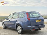 Occasion Ford Focus Futura 101 PK (74 kW) 2005 Blauw Stationwagen