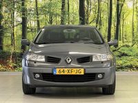 tweedehands Renault Mégane Cabriolet Coupé- 1.6-16V Tech Line | Elektrische Cabriokap | Xenon | Cruise control | Panoramadak | Centrale vergrendeling |