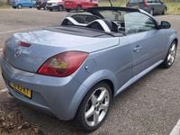 Occasion Opel Tigra Cosmo 125 PK (91 kW) 2005 Blauw Cabriolet