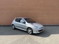 Occasion Peugeot 206 88 PK (64 kW) 2004 Grijs Hatchback