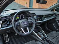 tweedehands Audi A3 Sportback 40 TFSI e S edition | RS zetels | Pano |