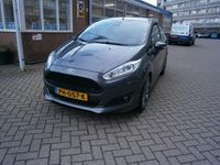 Occasion Ford Fiesta ST-Line 125 PK (91 kW) 2017 Grijs Hatchback