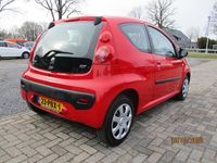 Occasion Peugeot 107 68 PK (50 kW) 2011 Rood Hatchback