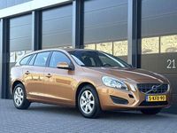 Occasion Volvo V60 114 PK (83 kW) 2013 Oranje Stationwagen