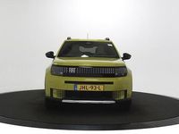 Nieuw Fiat Grande Panda La Prima 83 kW (113 PK) 2025 Geel Hatchback