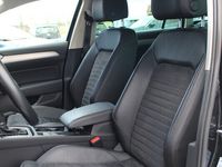 tweedehands VW Passat Variant 1.5 TSI DSG Highline | Adaptive | Virtual Cockpit | Alcantara | Trekhaak | Navi Binnenkort Beschikbaar!