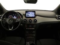 tweedehands Mercedes B180 Ambition Lichtmetalen velgen | navigatie | parking