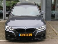 tweedehands BMW 320 320 3-serie Touring i M-SPORT DEALER OND. NL-AUTO N