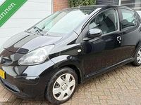 Occasion Toyota Aygo 68 PK (50 kW) 2007 Zwart Hatchback