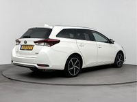 Occasion Toyota Auris Touring Sports 136 PK (100 kW) 2019 Wit Stationwagen