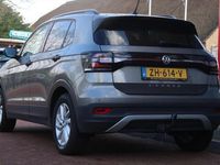 tweedehands VW T-Cross - 1.0 TSI Life | Carplay | Trekhaak | Adaptive Cruis