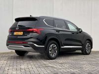 tweedehands Hyundai Santa Fe 1.6 T-GDI HEV Comfort Smart 7p. Automaat / Zeven p