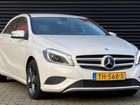 tweedehands Mercedes A180 Ambition | Airconditioning | Achteruitrij camera | Sport stoelen | Stoel verwarming | 17'' Licht metal