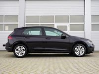 Occasion VW Golf VIII Life 110 PK (80 kW) 2023 Zwart Hatchback