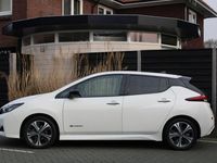 tweedehands Nissan Leaf Tekna 40 kWh 1-Fase ¤ 2.000,- Subsidie mogelijk! ProPilot, Leder, Camera's, Zwart dak, Trekhaak afneembaar, Navigatie, BOSE Audio