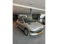 tweedehands Peugeot 206 1.4 One-line