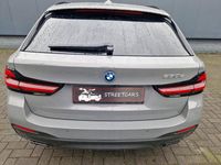 Occasion BMW 530 293 PK (215 kW) 2022 Grijs Stationwagen