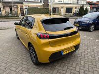 Occasion Peugeot 208 Allure 101 PK (74 kW) 2021 Geel Hatchback