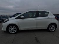 Occasion Toyota Yaris 75 PK (55 kW) 2014 Wit Hatchback