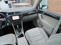 tweedehands VW Tiguan 1.5 TSI ACT Highline Business, Virtual Cockpit, Panoramadak, Leer, 18 Inch, Trekhaak