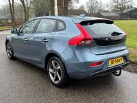 Occasion Volvo V40 Summum 114 PK (83 kW) 2014 Blauw Hatchback