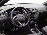 tweedehands VW Tiguan R-Line Business+ 1.4 TSI eHybrid 245pk DSG Automaat Trekhaak, Panoramadak, Elektrische achterklep, Achteruitrijcamera, Navigatie, Adaptive cruise control, LED matrix koplampen, Stuurwiel verwarmd, Parkeersensoren