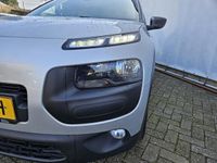 tweedehands Citroën C4 Cactus 1.2 PureTech Shine AIRCO NAVI TEL CC