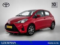 Occasion Toyota Yaris Connect Style 72 PK (52 kW) 2020 Rood (metallic) Hatchback