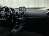 tweedehands Audi A3 Sportback 1.0 TFSI Design Pro Line Plus Stoelverwarming Navigatie Parkeersensoren