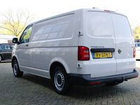 tweedehands VW Transporter 2.0 TDI L1H1 102 PK Comfortline / Sortimo/ Airco/ Standkachel