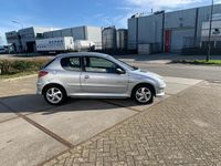 tweedehands Peugeot 206 1.4-16V Quiksilver