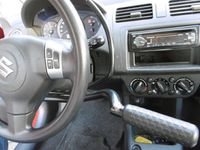 tweedehands Suzuki Swift 1.3i Automaat Airco Aangepaste (invalide-)auto Handrem + Han