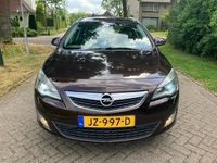 tweedehands Opel Astra Sports Tourer 1.7 CDTi S/S Cosmo met Airco & Trekhaak!