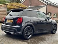 Occasion Mini Cooper Essential 136 PK (100 kW) 2024 Blauw (metallic) Hatchback
